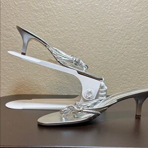 Nina Silver Strappy Heels SIZE 71/2 M
